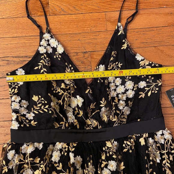 Gold Floral Embroidered Tulle Dress - Picture 16 of 16